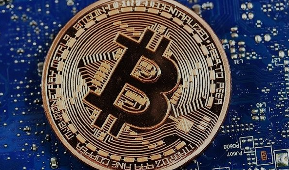 币圈也有“黑色星期五”？比特币暴跌创新低！